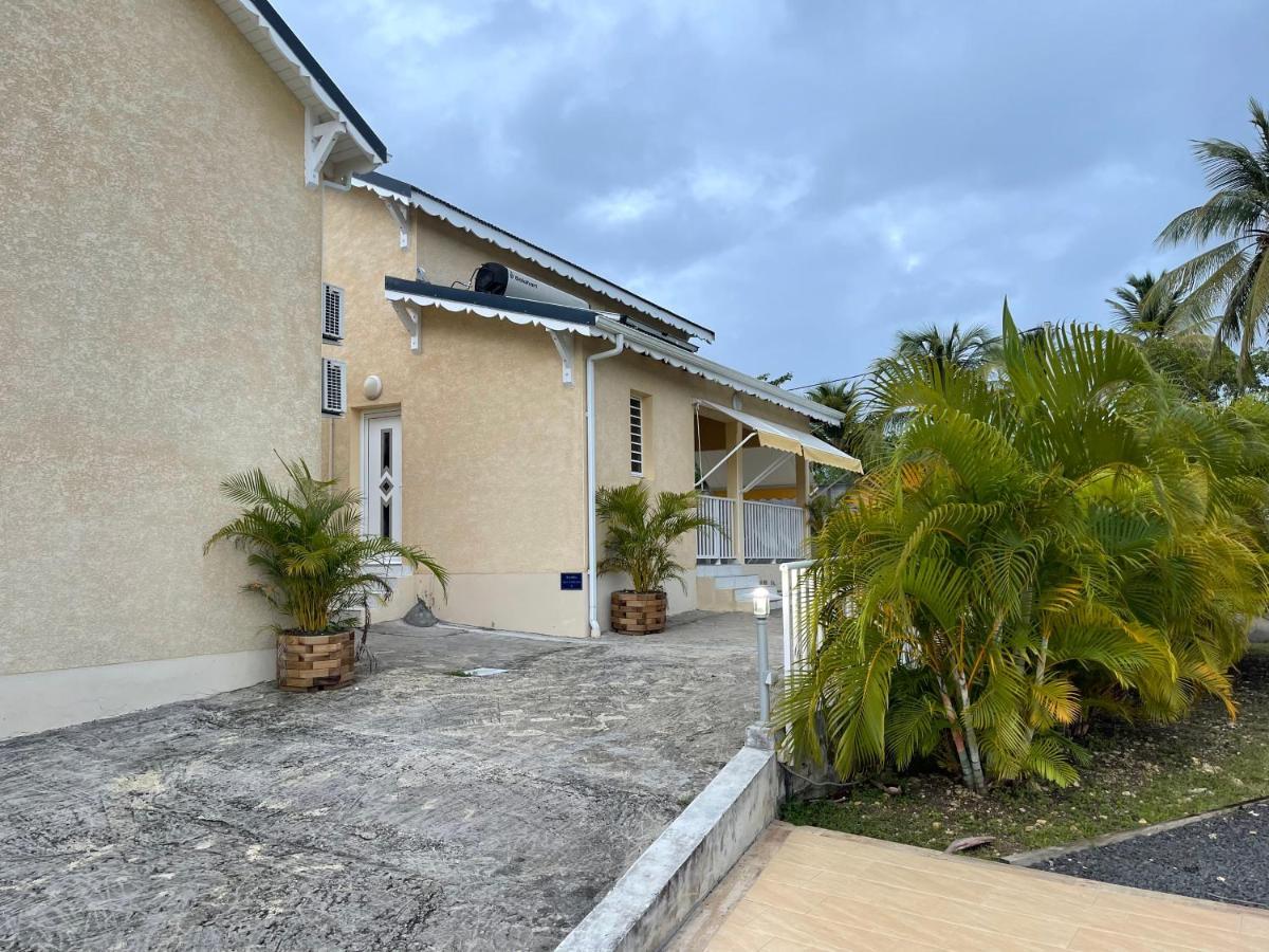 Les Villas Sarah Le Moule Dış mekan fotoğraf