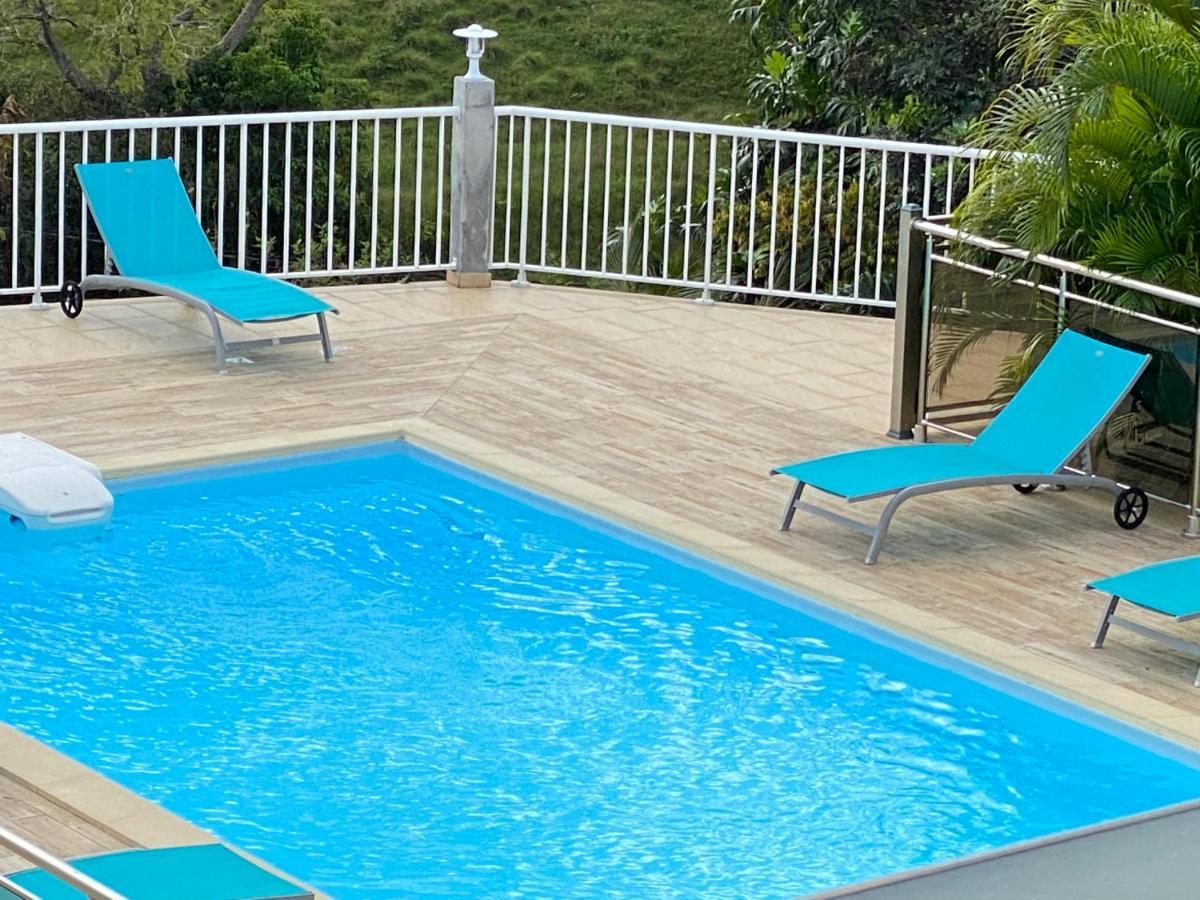 Les Villas Sarah Le Moule Dış mekan fotoğraf