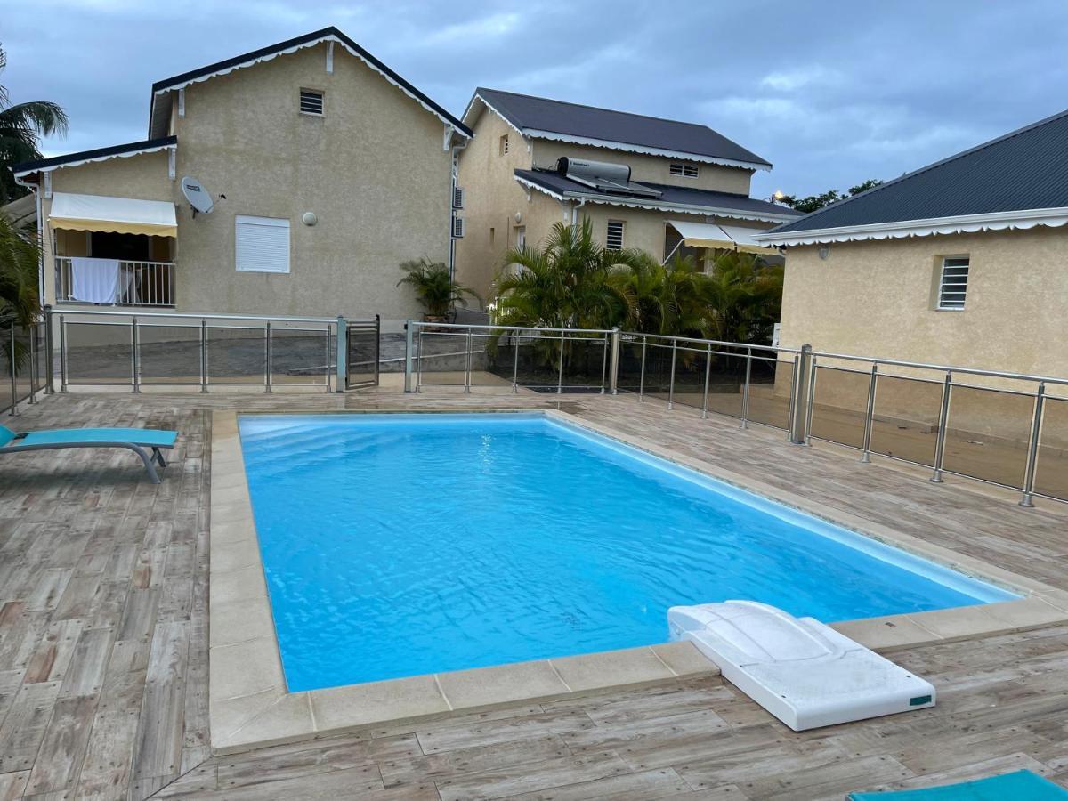 Les Villas Sarah Le Moule Dış mekan fotoğraf